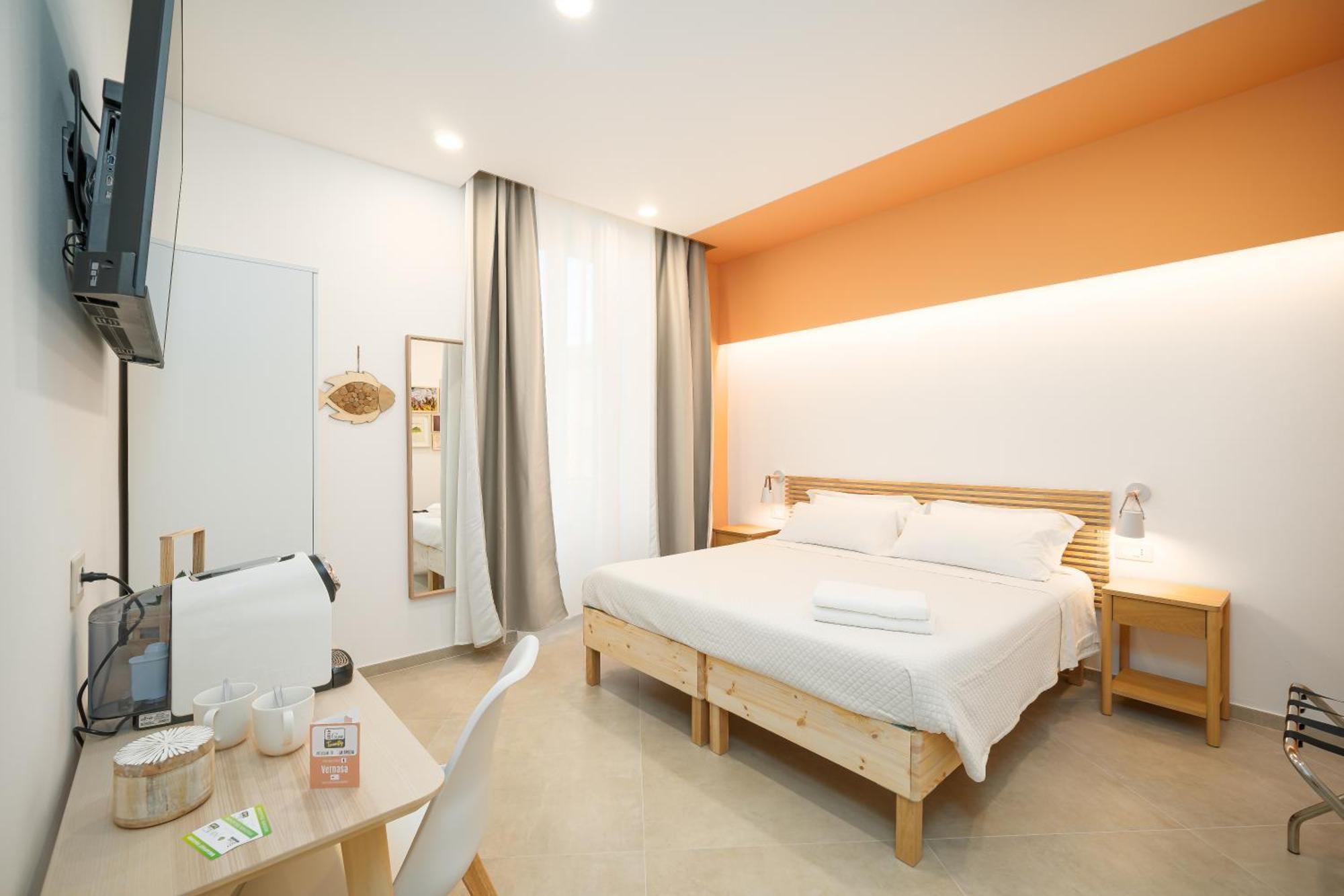6Th Land - Rent Rooms Affittacamere La Spezia Eksteriør billede